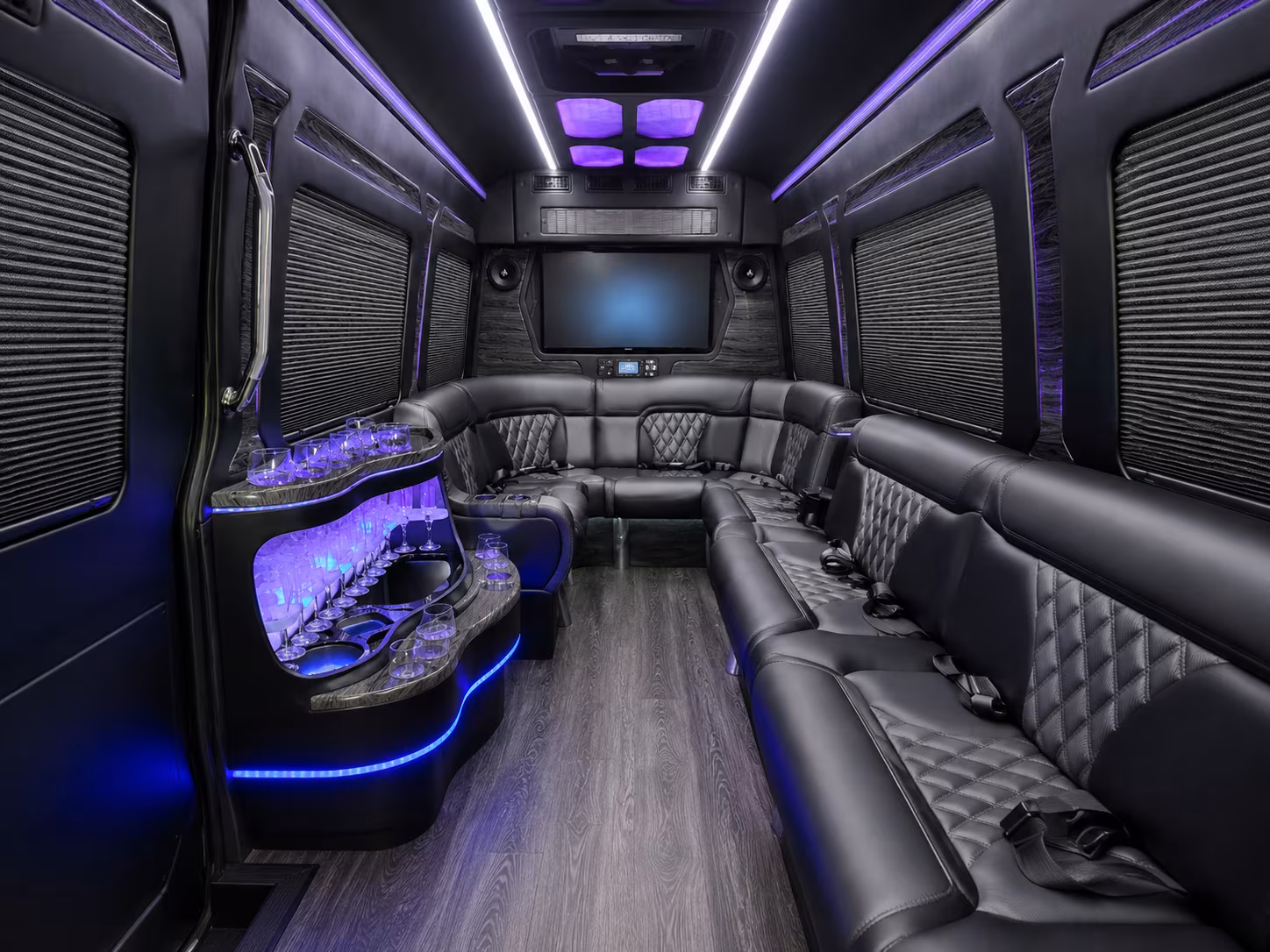 el monte 30 passenger party bus