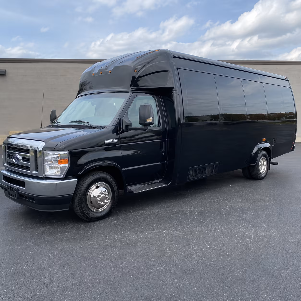 quinceanera birthday private party bus rentals in el monte